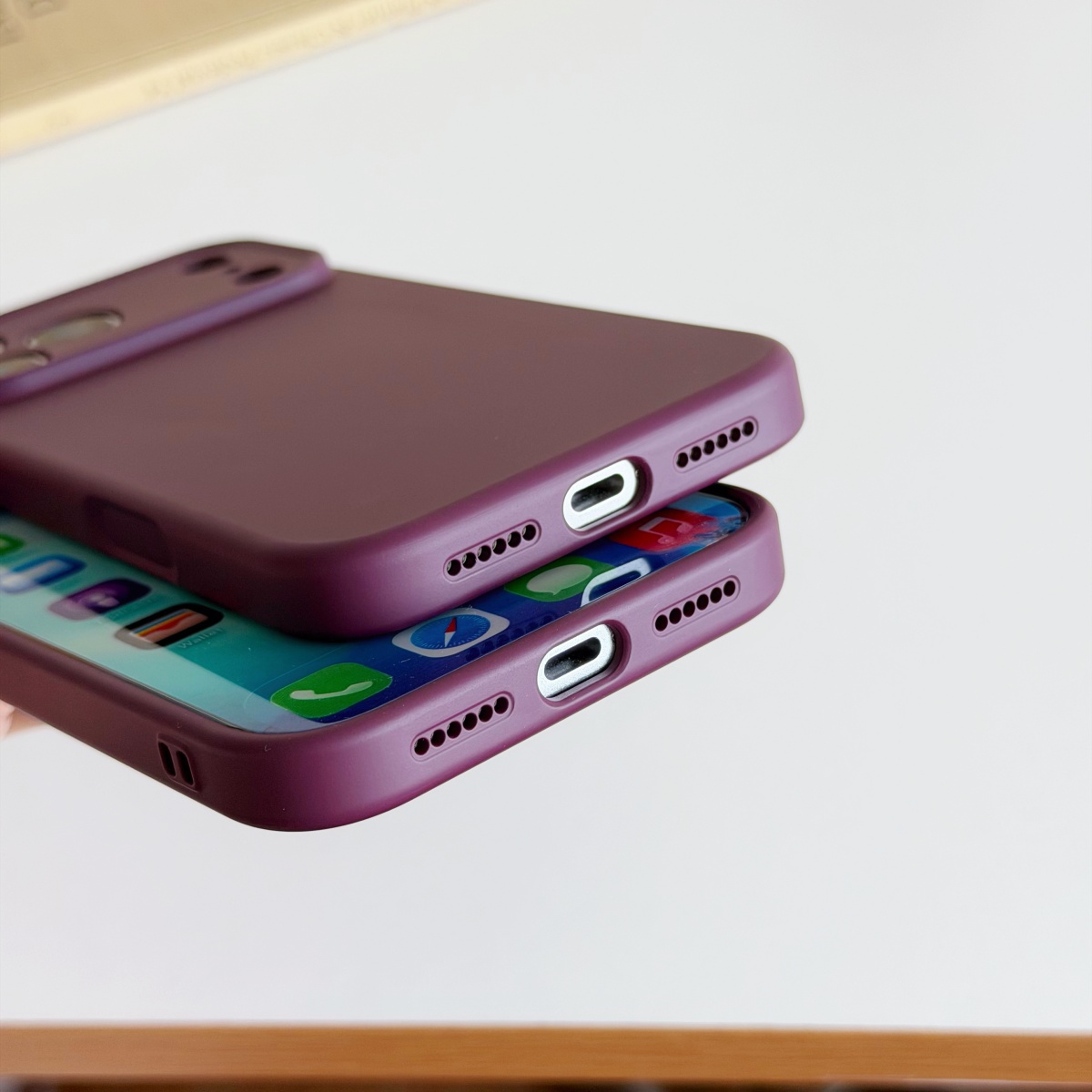 Модный чехол для телефона из ж – обзор и цена Liquid Silicone Magnetic Phone Case